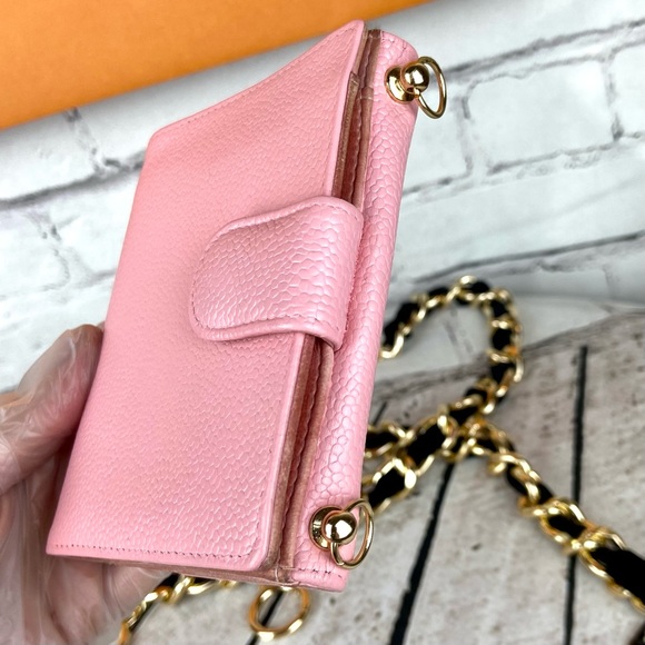 Chanel compact wallet crossbody or belt chain bum bag with keychain bag charm - Picture 9 of 16